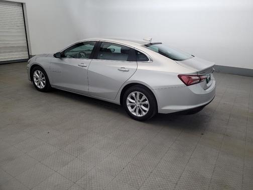 Silver Ice Metallic 2020 Chevrolet Malibu FWD LT