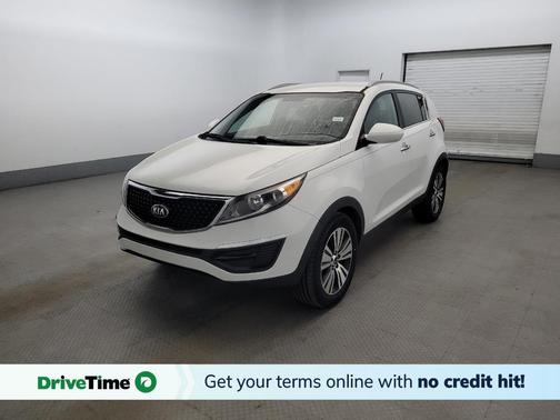 Clear White 2016 Kia Sportage EX