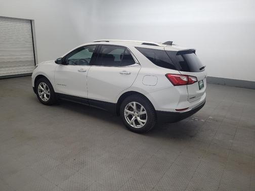 White 2018 Chevrolet Equinox Premier