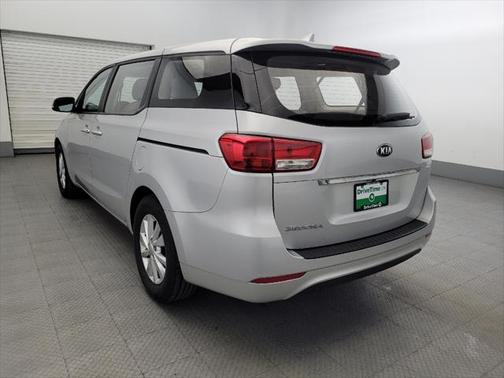 2018 Kia Sedona L