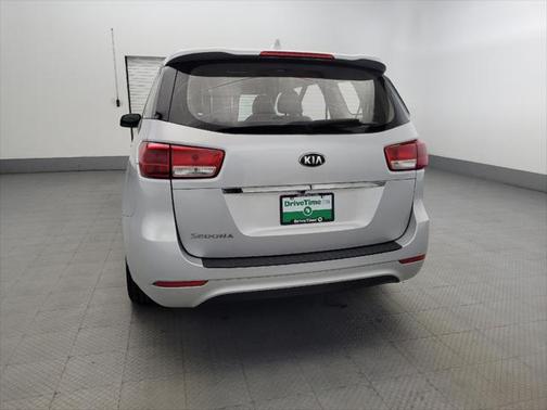 2018 Kia Sedona L