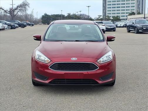 Ruby Red Metallic 2016 Ford Focus SE