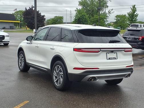 2023 Lincoln Corsair Standard