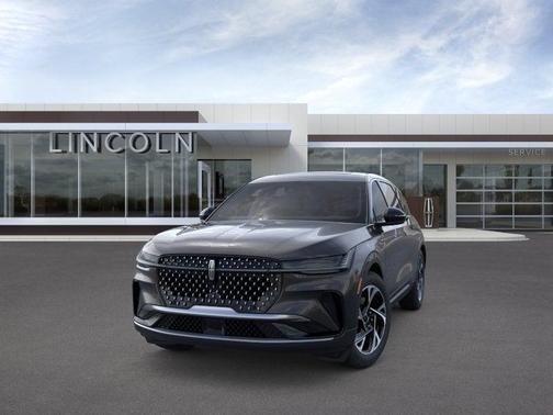 Infinite Black Metallic 2026 Lincoln Nautilus Premiere