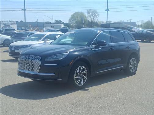 Infinite Black Metallic 2023 Lincoln Corsair Standard