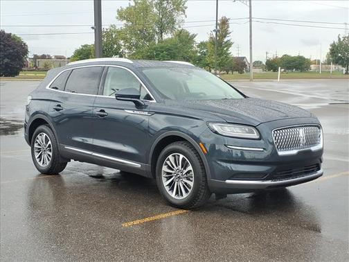 2023 Lincoln Nautilus Standard