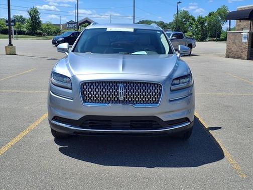 2022 Lincoln Nautilus Standard
