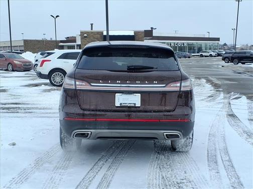 2023 Lincoln Nautilus Reserve