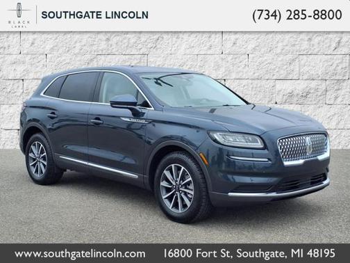 2022 Lincoln Nautilus Standard