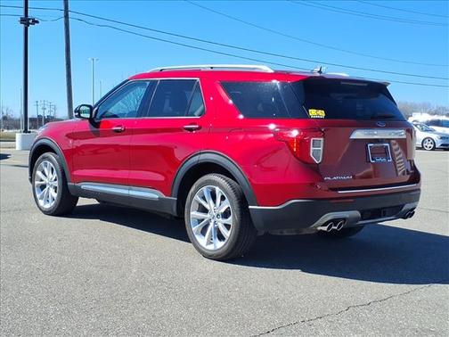 2023 Ford Explorer Platinum