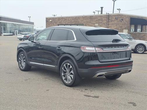 2023 Lincoln Nautilus Reserve