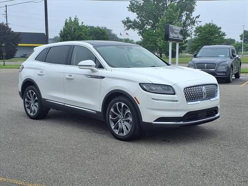 2022 Lincoln Nautilus Reserve