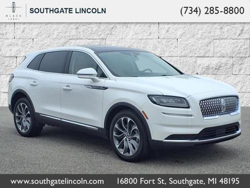 2022 Lincoln Nautilus Reserve