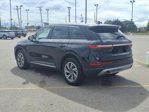 2023 Lincoln Corsair Standard