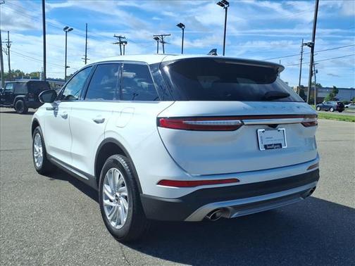 Pristine White 2023 Lincoln Corsair Standard