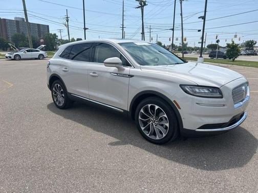 2023 Lincoln Nautilus Reserve