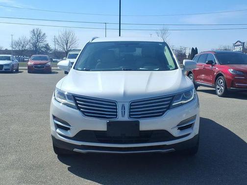 White Platinum 2018 Lincoln MKC Premiere