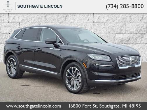 2021 Lincoln Nautilus Reserve