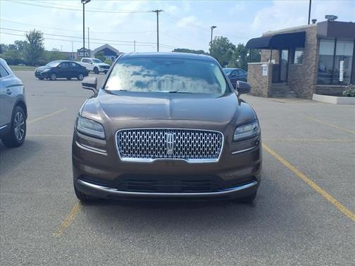 2022 Lincoln Nautilus Reserve