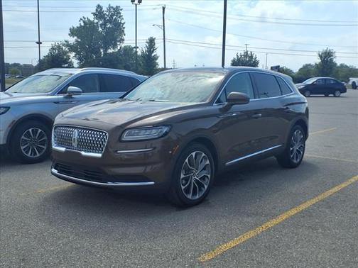2022 Lincoln Nautilus Reserve