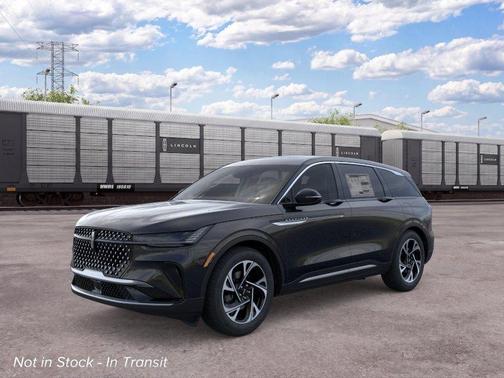 Infinite Black Metallic 2026 Lincoln Nautilus Premiere