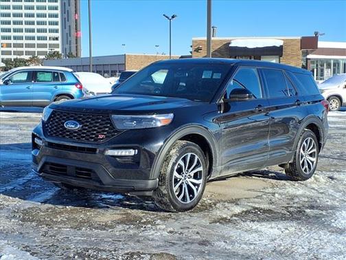 2022 Ford Explorer ST