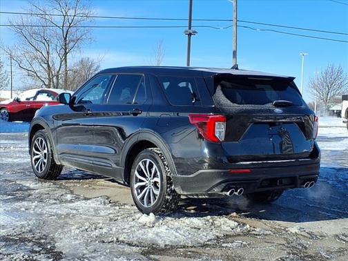 2022 Ford Explorer ST