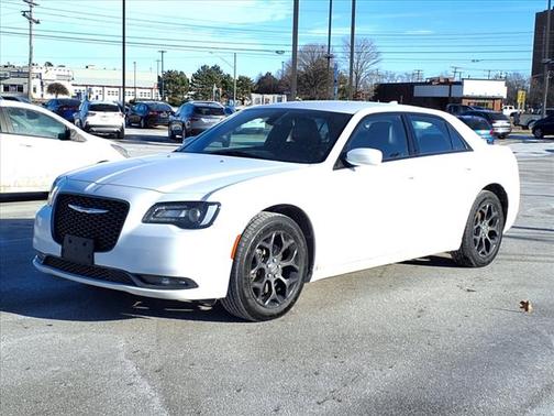 2019 Chrysler 300 S
