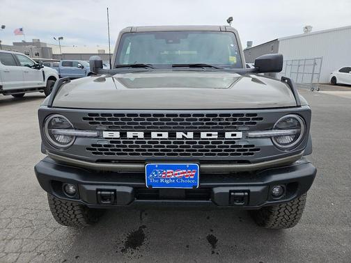 Gray 2026 Ford Bronco Badlands