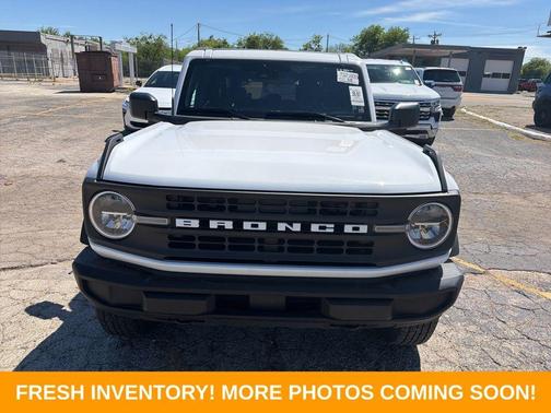 Oxford White 2025 Ford Bronco Big Bend