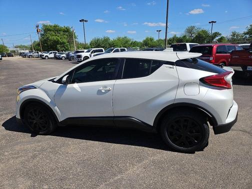 2019 Toyota C-HR LE