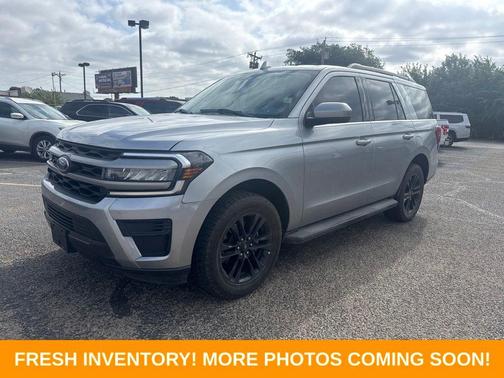 Silver Metallic 2024 Ford Expedition XLT