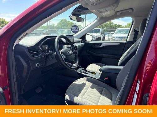 Red Metallic 2022 Ford Escape SE