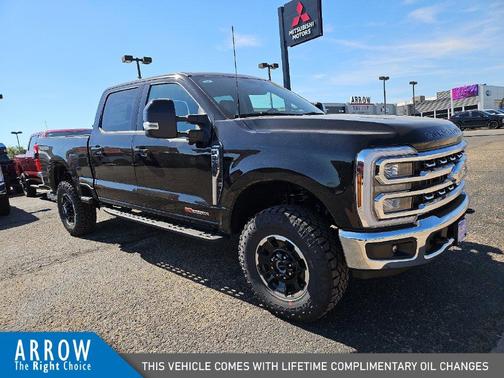 Black 2027 Ford F-350 Lariat Super Duty