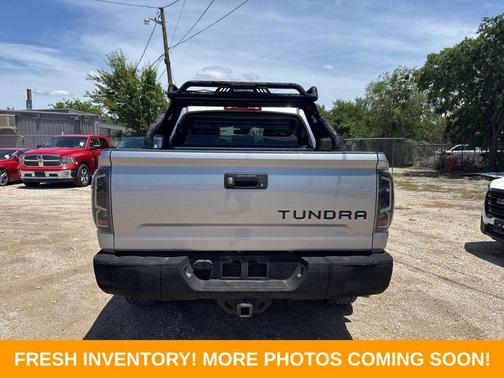 Silver Sky Metallic 2018 Toyota Tundra SR5