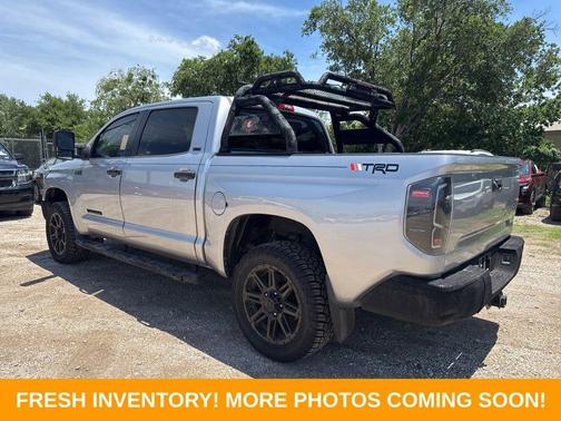 Silver Sky Metallic 2018 Toyota Tundra SR5