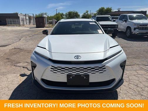 White 2025 Toyota Crown Signia XLE