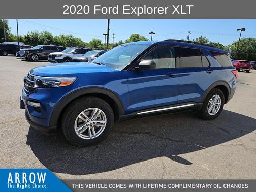 Blue Metallic 2020 Ford Explorer XLT