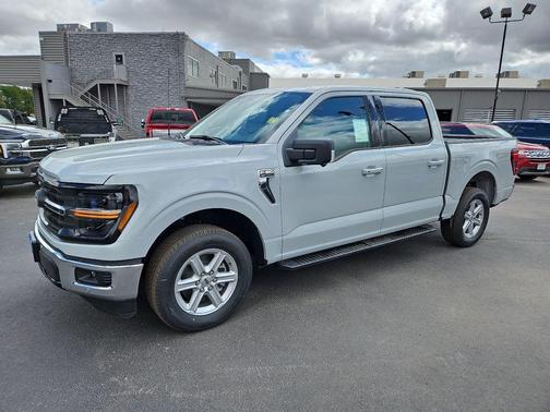 Avalanche 2026 Ford F-150 XLT