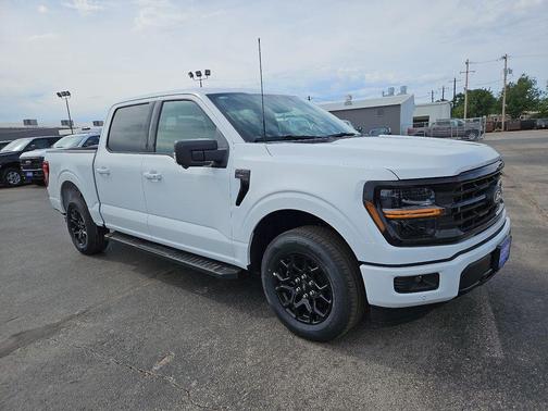 Oxford White 2026 Ford F-150 XLT