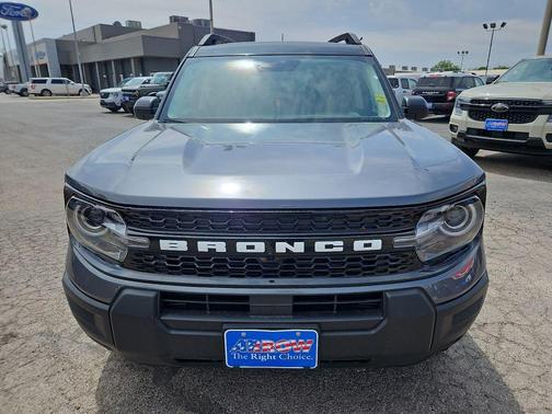 Carbonized Gray Metallic 2026 Ford Bronco Sport Outer Banks