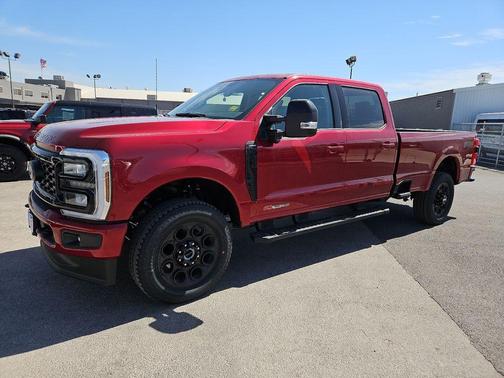 Ruby Red Metallic Tinted Clearcoat 2026 Ford F-350 Lariat Super Duty