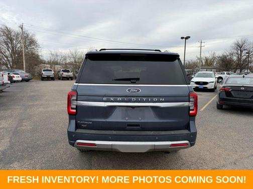 Infinite Blue Metallic Tinted Clearcoat 2023 Ford Expedition Platinum