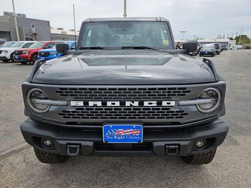 Black 2026 Ford Bronco Badlands