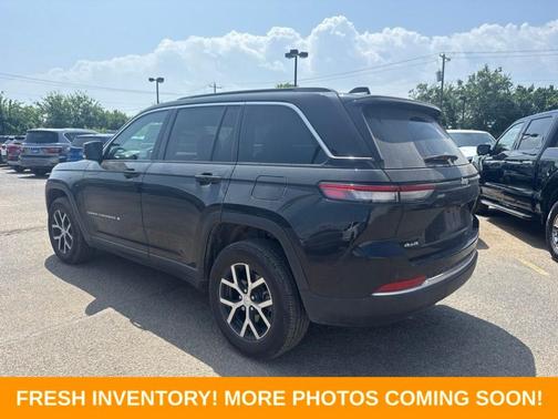 Diamond Black 2025 Jeep Grand Cherokee Limited