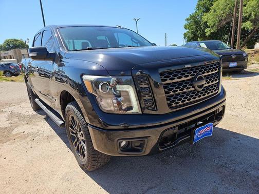 Magnetic Black 2019 Nissan Titan SL