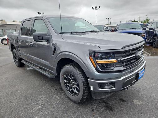 Carbonized Gray Metallic 2026 Ford F-150 XLT