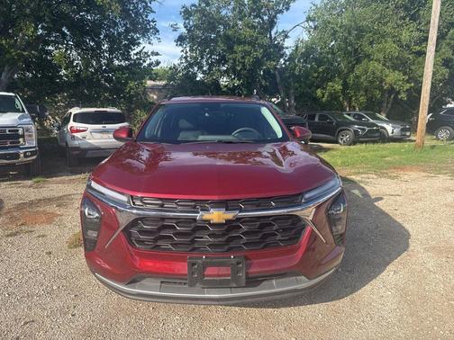 Crimson Metallic 2025 Chevrolet Trax LT