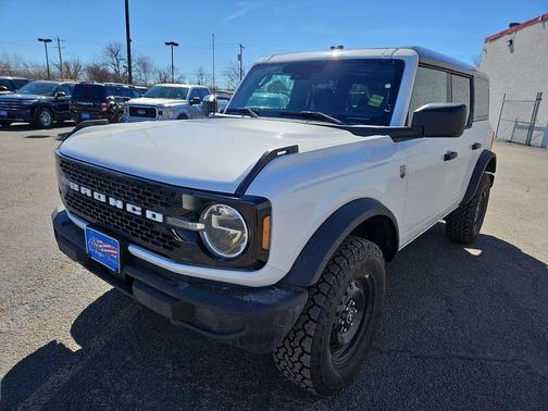 Oxford White 2026 Ford Bronco Big Bend