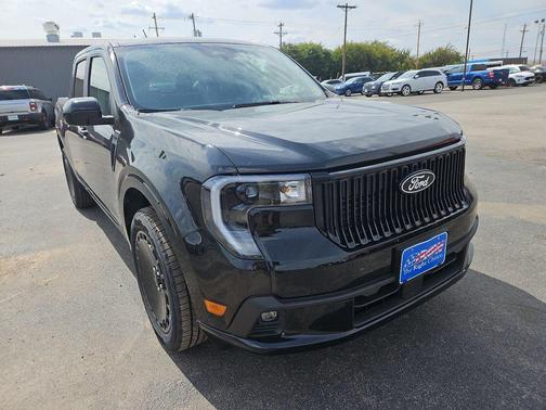 Shadow Black 2025 Ford Maverick Lobo Standard